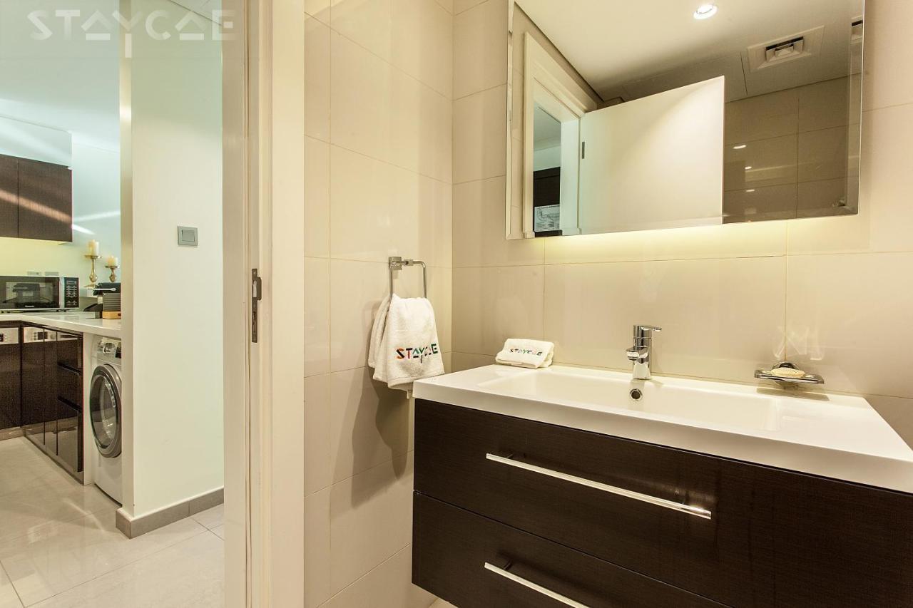 דובאי Staycae Holiday Homes - Majestine מראה חיצוני תמונה